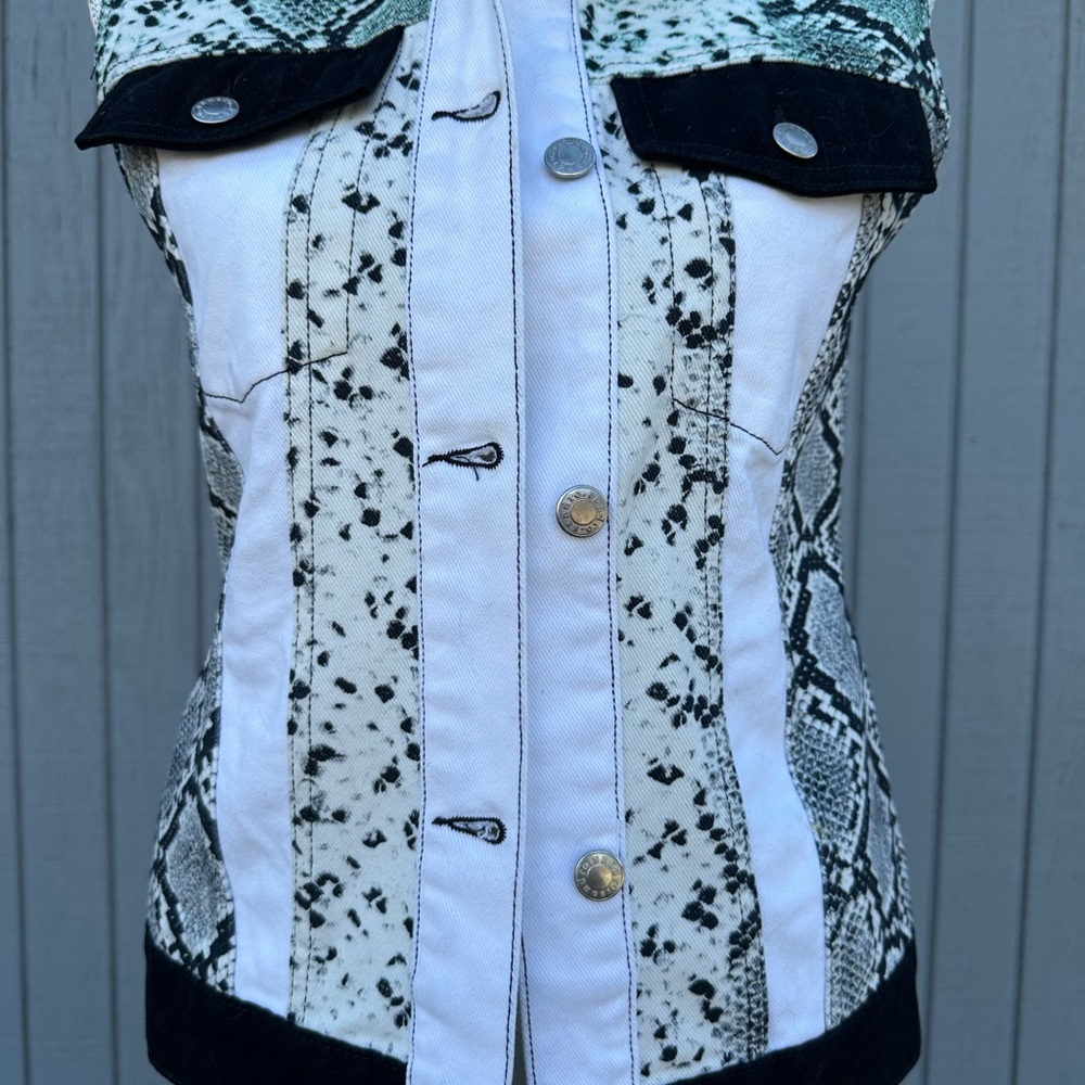 Sandro White Reptile Denim Vest - Picture 3 of 11